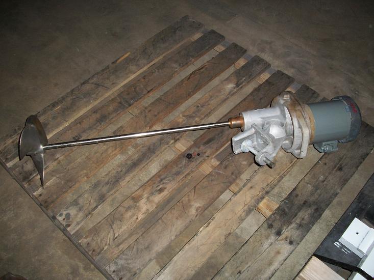 Used 3/4 HP Neptune stainless steel clamp style agitator