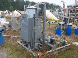 Chiller: 30 Ton, Liquid Cooled
