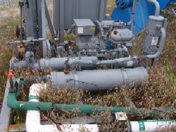 Chiller: 30 Ton, Liquid Cooled
