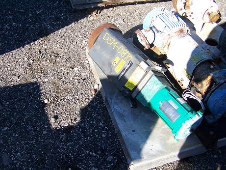 Used Lightnin agitator drive.  Vektor model V6S55.  3/4 HP