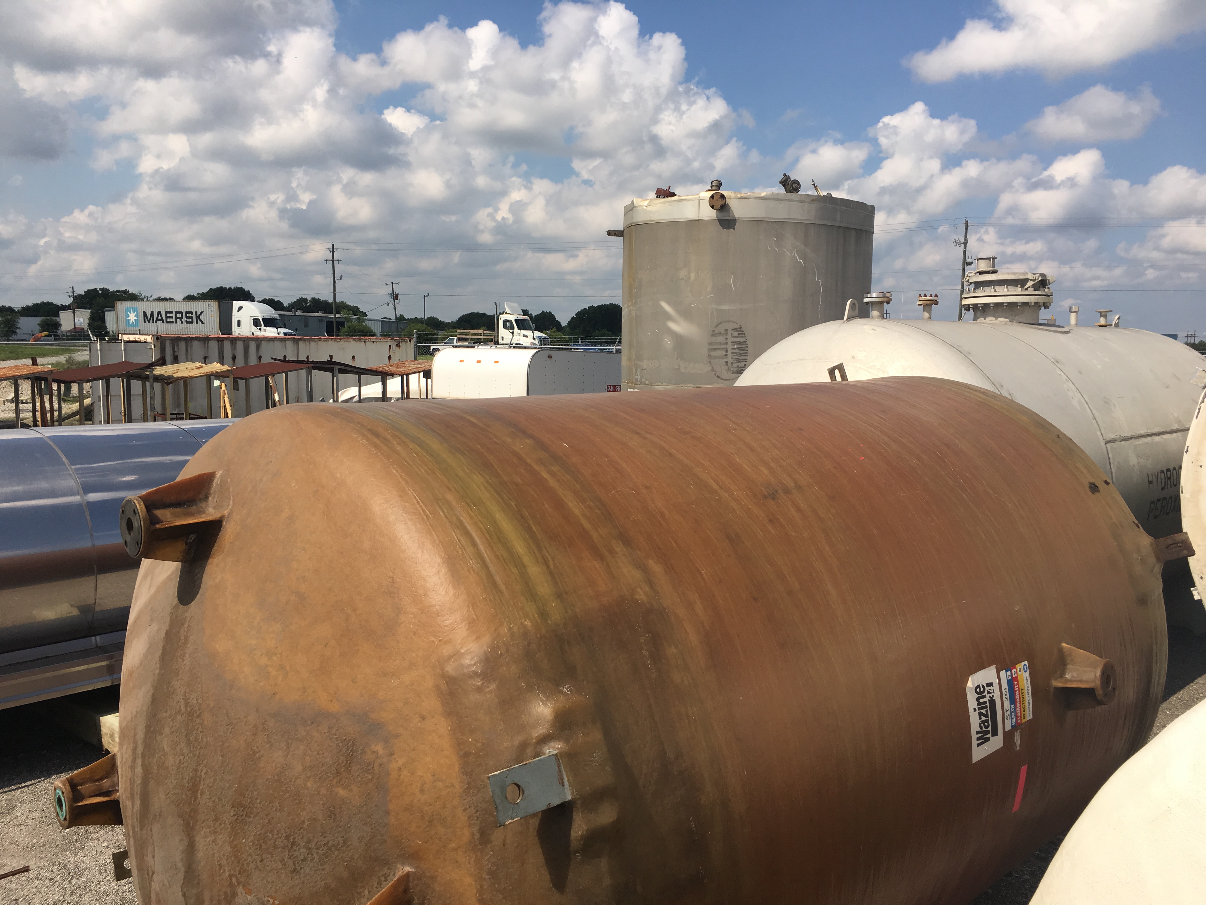 Used Ershigs Inc. 4100 gallon vertical fiberglass storage tank DHG