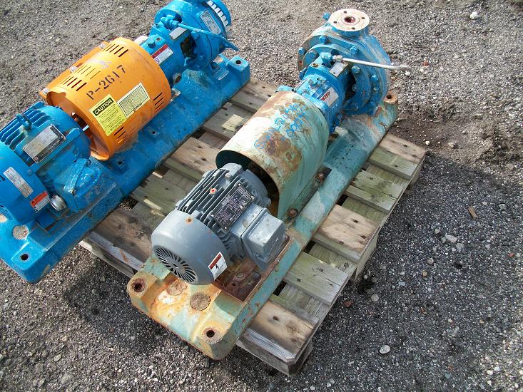 Used Goulds 316 stainless steel centrifugal pump.  Size 1X 1.50 X approx. 8
