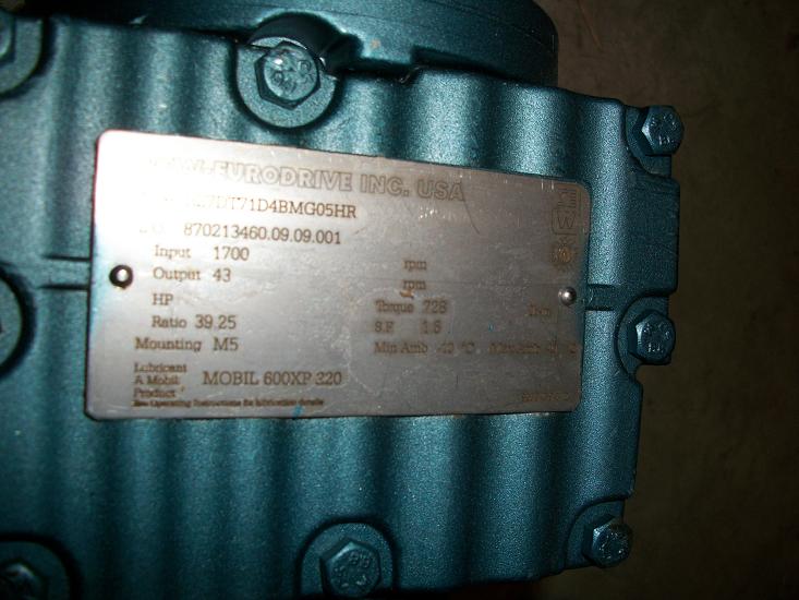 Unused SEW Euro-Drive Type R27DT71D4BM605HR