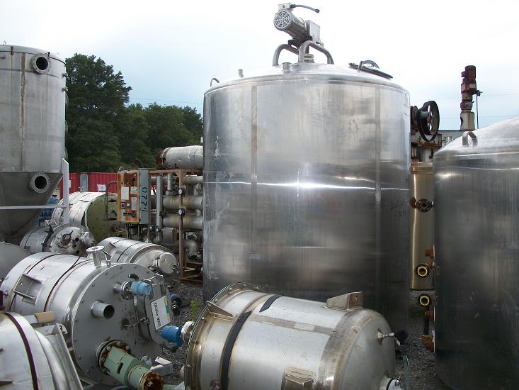 Used Feldmeier 2000 gallon 316L S/S jacketed vertical sanitary processor