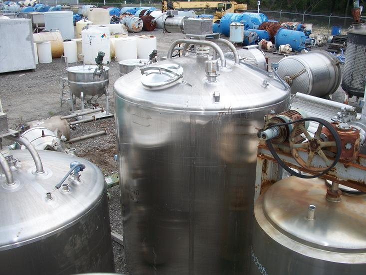 Used Feldmeier 2000 gallon 316L S/S jacketed vertical sanitary processor