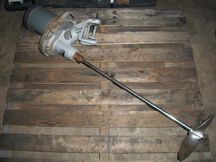 Used 3/4 HP Neptune stainless steel clamp style agitator