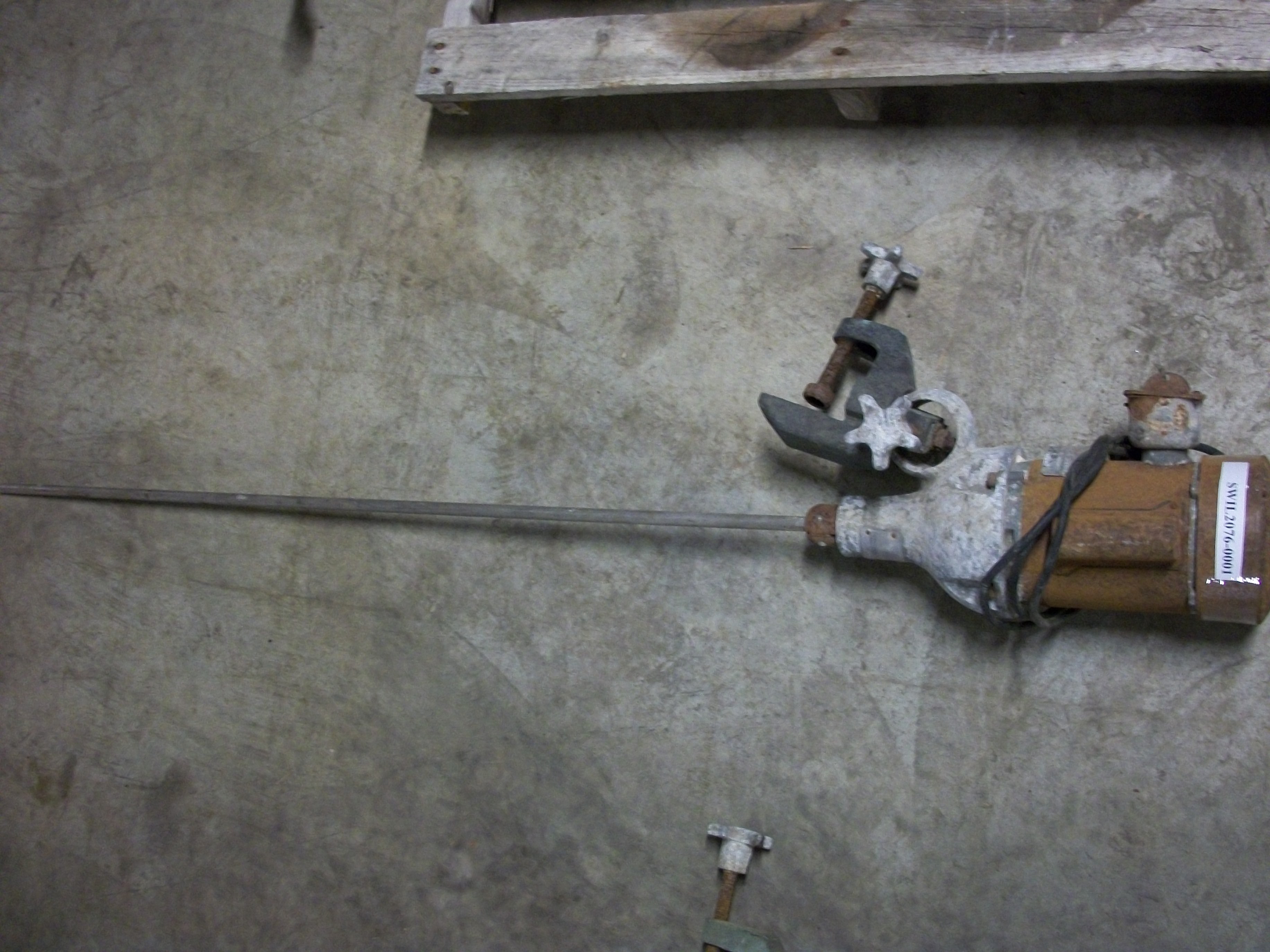 Used Mixmor Model D-13 clamp style agitator