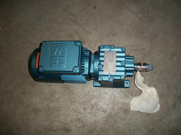 Unused SEW Euro-Drive Type R27DT71D4BM605HR