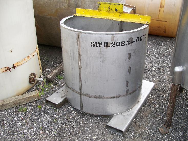 Used approximately 160 gallon vertical stainless steel portable tank