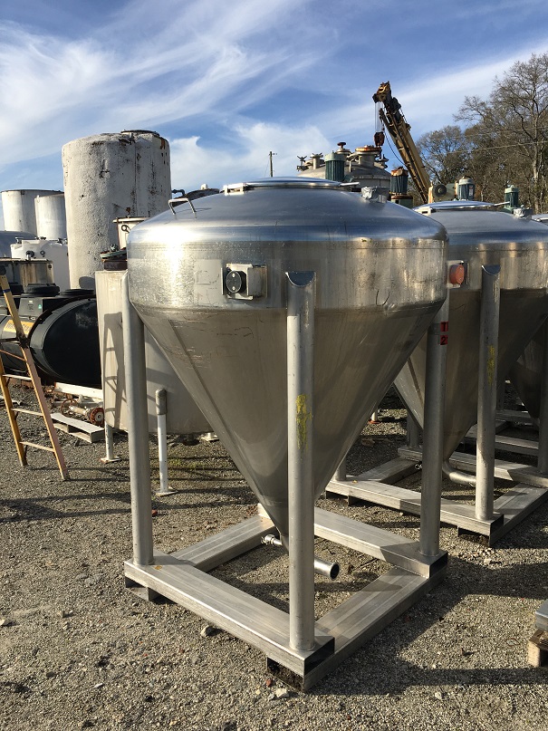 Used approximately 330 gallon 304 stainless steel cone bottom tank