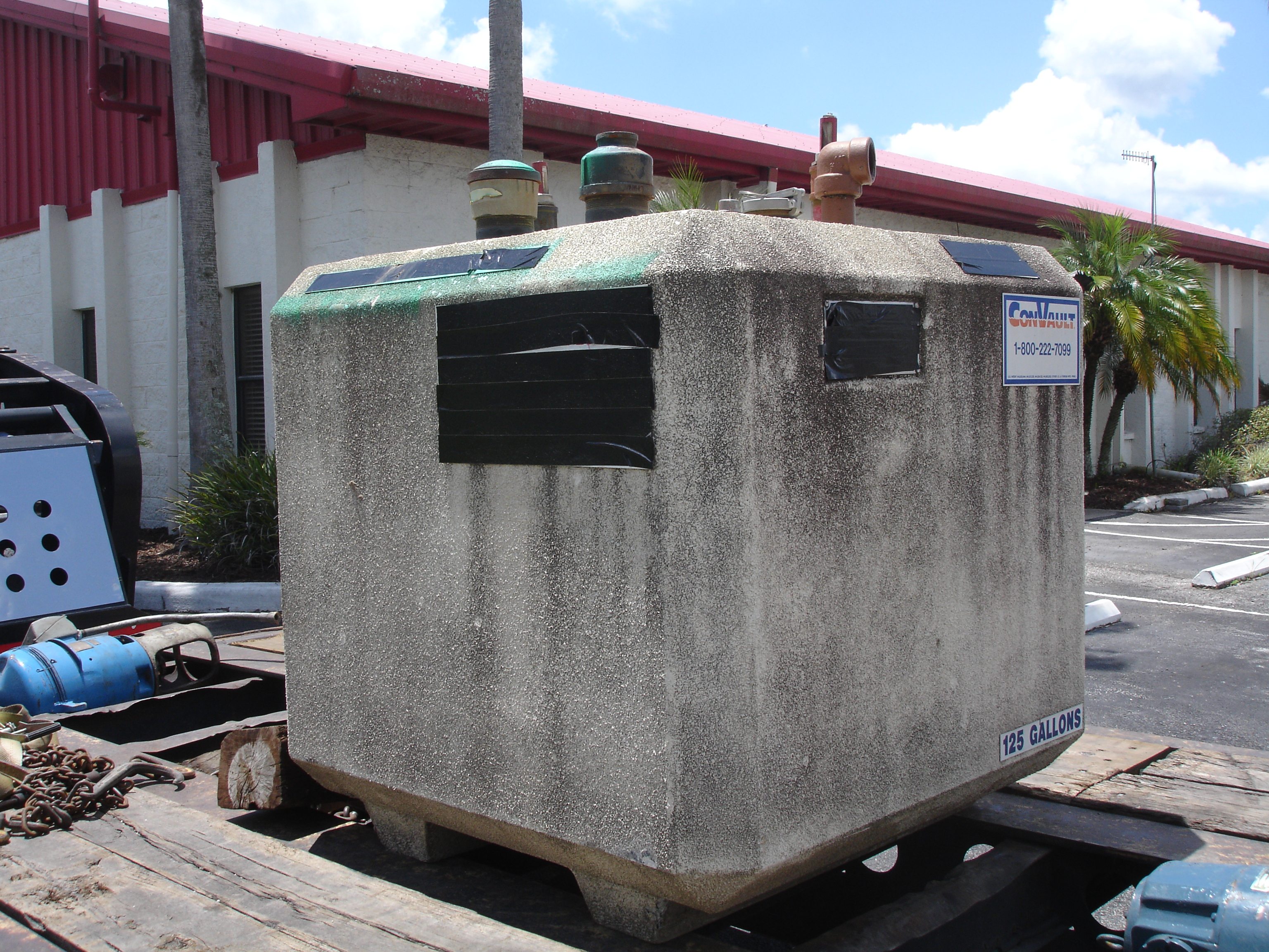 Used ConVault 125 gallon above ground fuel tank DHG Used Equipment