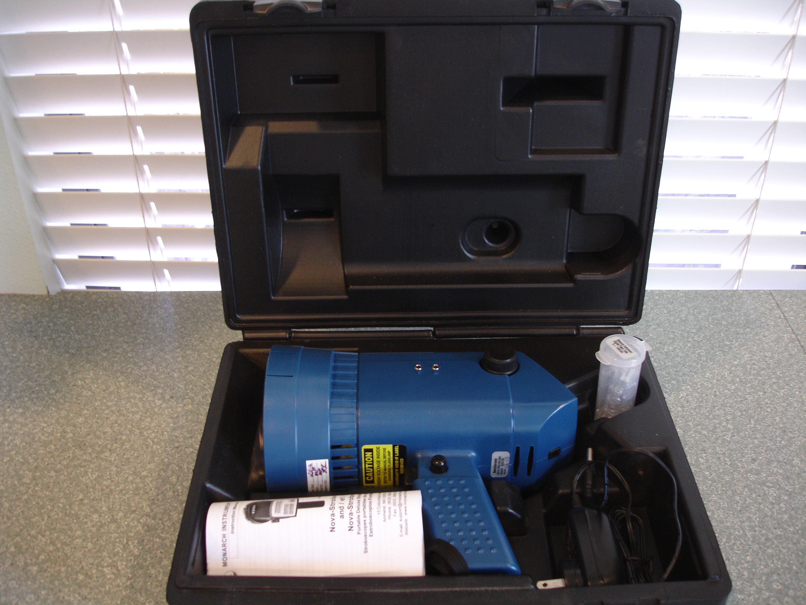 Unused Monarch NovaStrobe dbx 115/230 Digital Portable Stroboscope